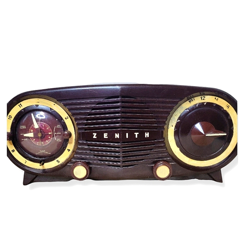 ORIGINAL RARE VINTAGE ZENITH OWL EYES CLOCK 5X06  RADIO STILL WORKS!